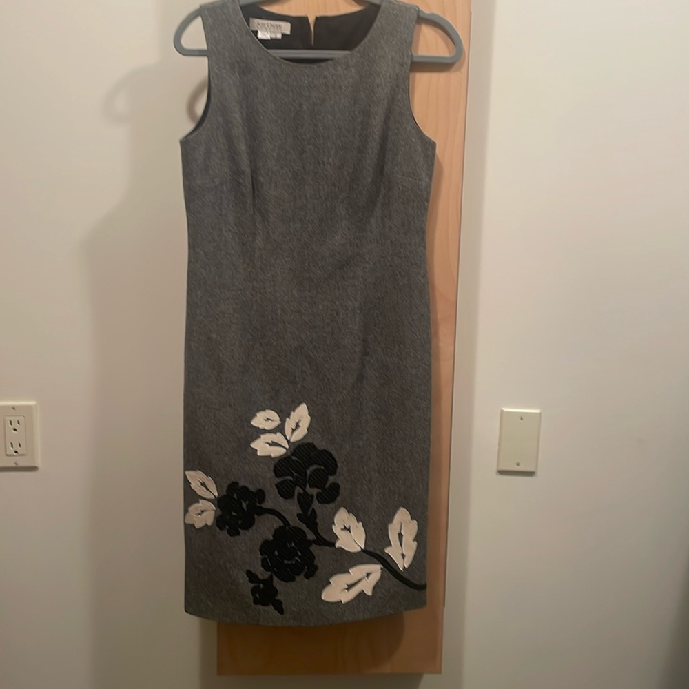 Kay Unger wool/nylon dress